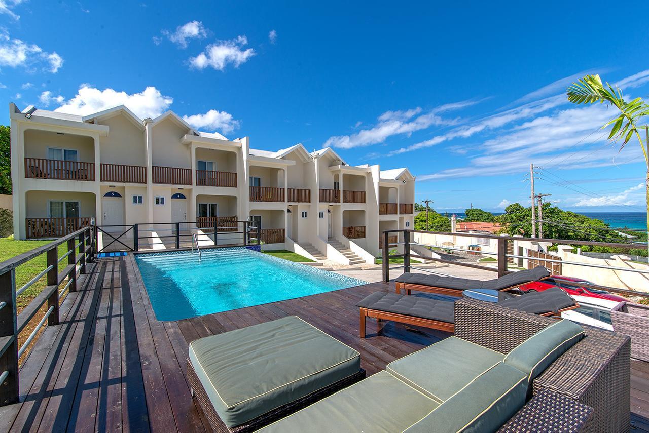 Family Complex Beside Beach W/Pool Montego Bay #1 المظهر الخارجي الصورة